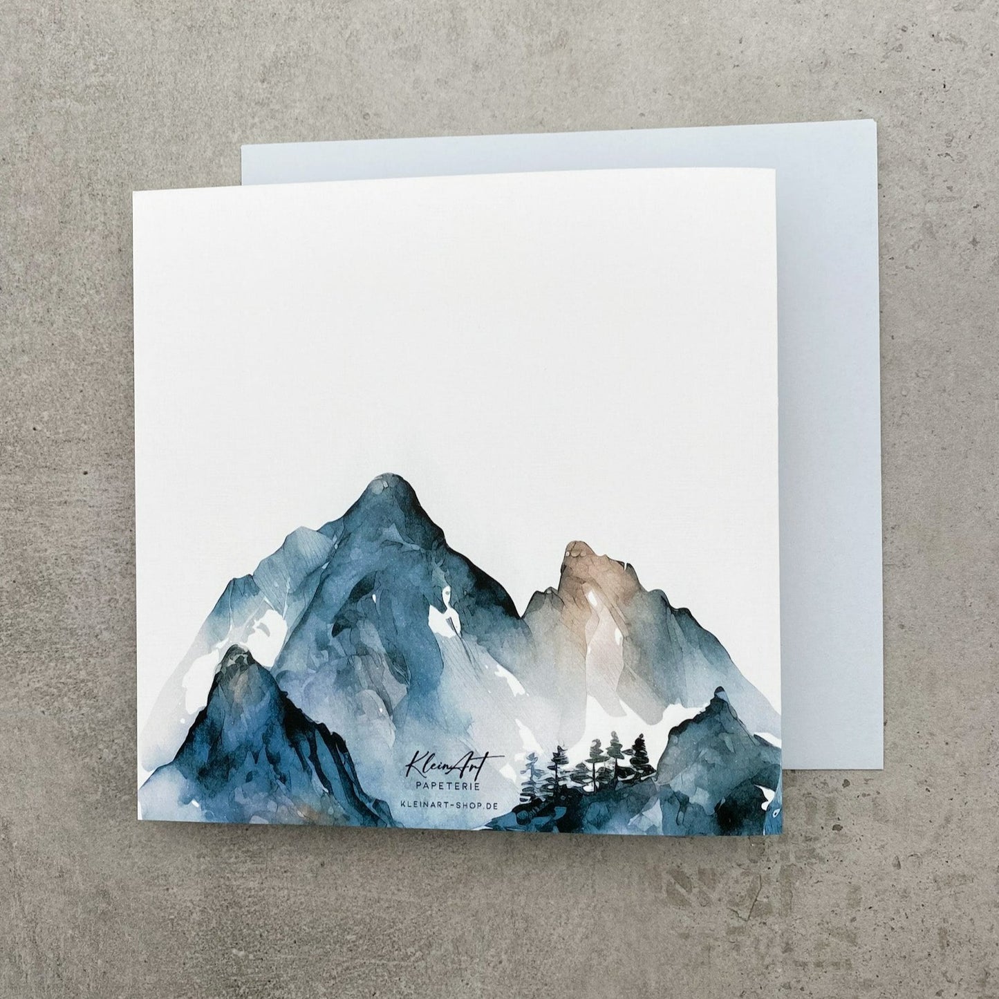 Trauerkarte mit Bergen "Jedes Wort zu viel und doch zu wenig"