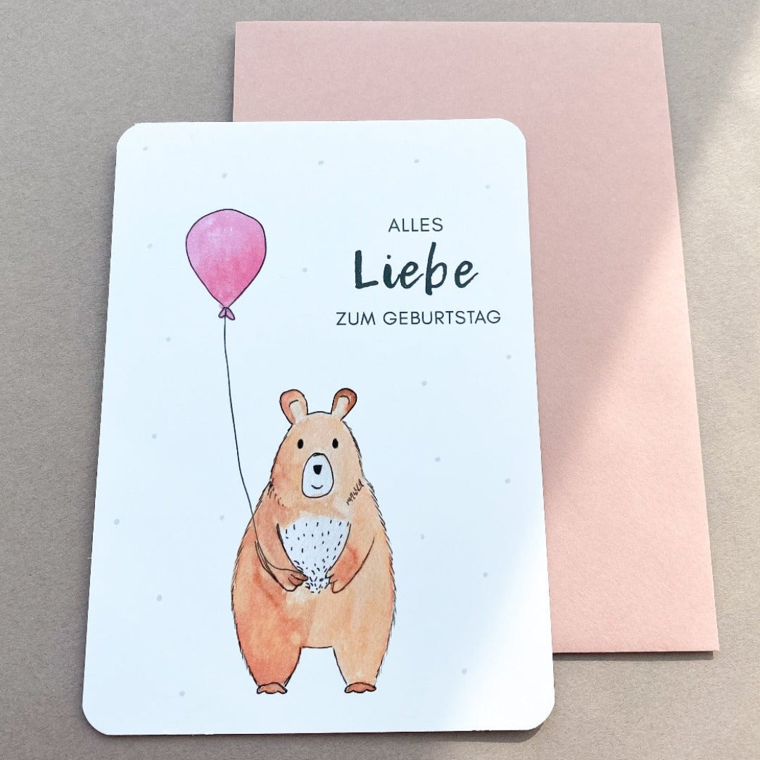 Karte zum Geburtstag mit gezeichnetem Bär mit Luftballon