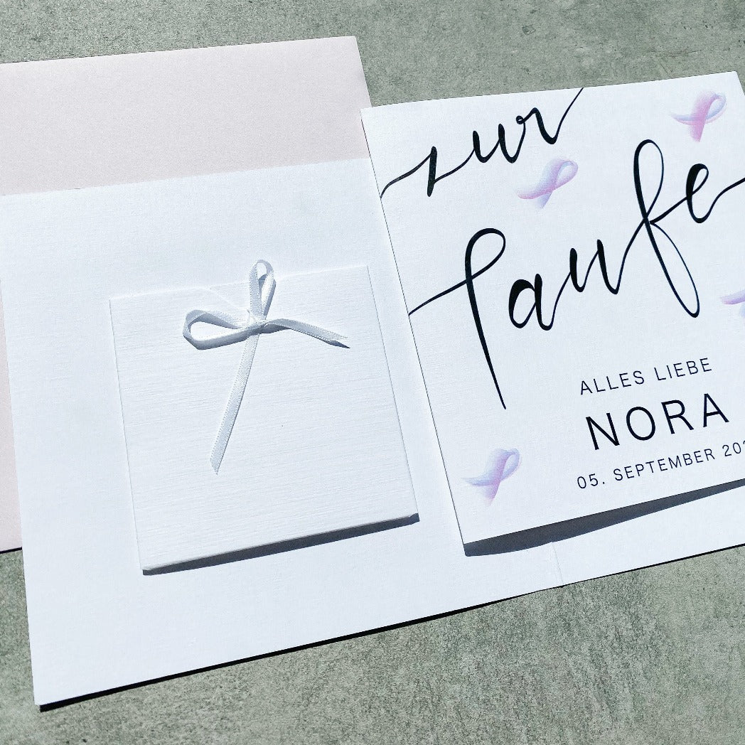 Taufkarte mit Geldfach, handlettering und rosa Fischen