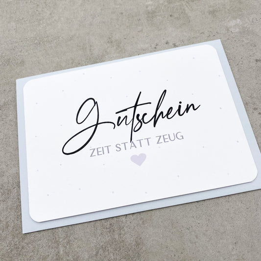 Gutschein Zeit statt Zeug mit Herz und grauem Umschlag - KleinArt