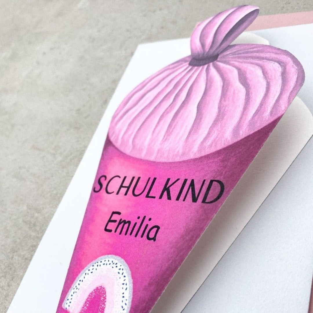 Klappkarte zur Einschulung in Form einer Schultüte, handgezeichnet, mit Namen, in pink