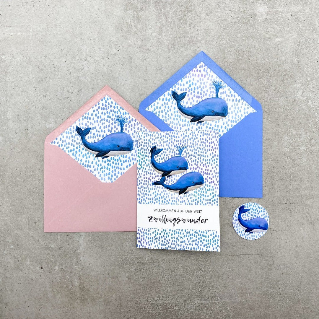 Glückwunschkarte zur Geburt von Zwillingen, 2 Wale in Aquarelll, Umschlag rosa oder blau