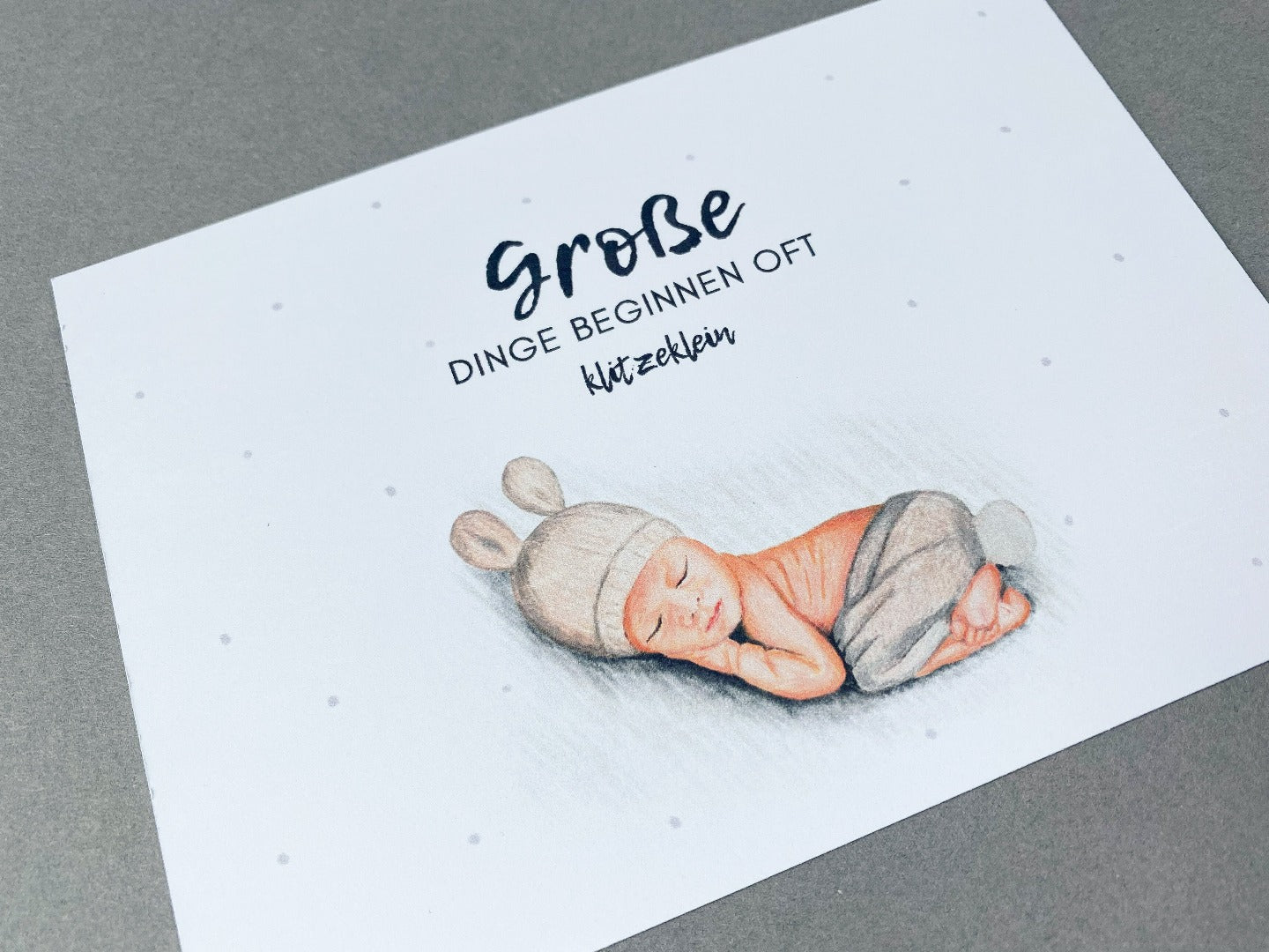 Babykarte zur Geburt mit schlafendem Baby - KleinArt