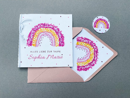 Karte zur Taufe mit Regenbogen in rosa und rosa Umschlag
